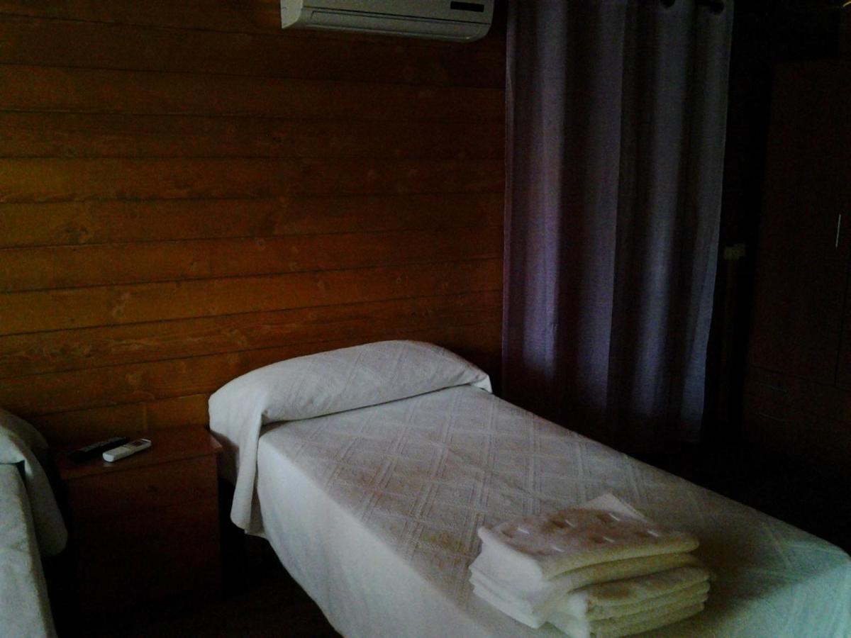 ホテル Camping La Eliza Lanzahita エクステリア 写真